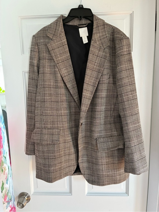 H&M Jackets & Blazers - Classic Glen Plaid Womens Blazer - Neutral Gray/Brown